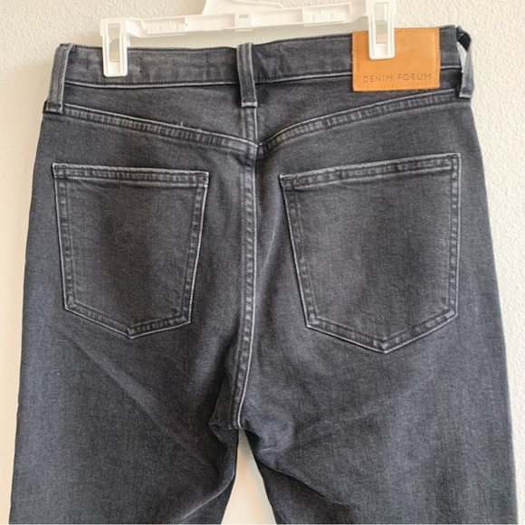 Aritzia Denim Forum The Yoko High Rise Slim Black Jeans Button Fly Raw Hem - Picture 5 of 10